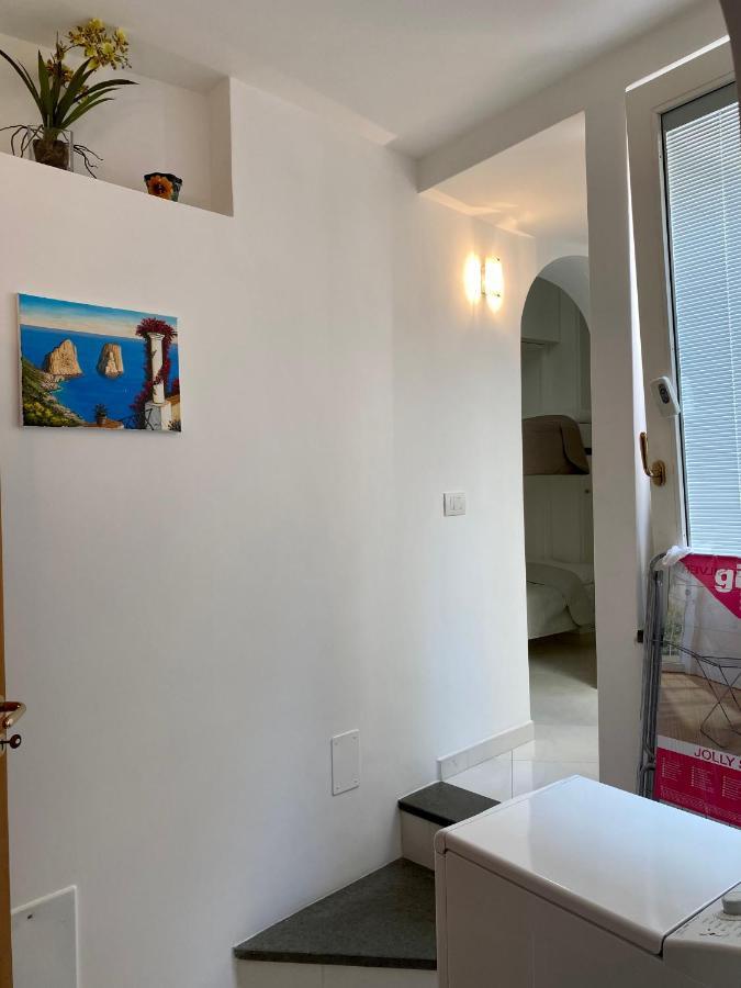 Suite Posterus 5 Capri Buitenkant foto
