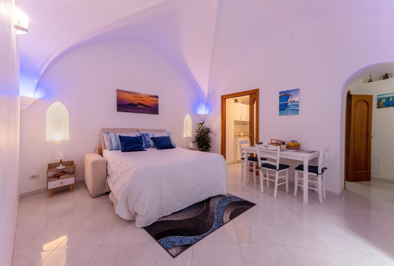 Suite Posterus 5 Capri Buitenkant foto